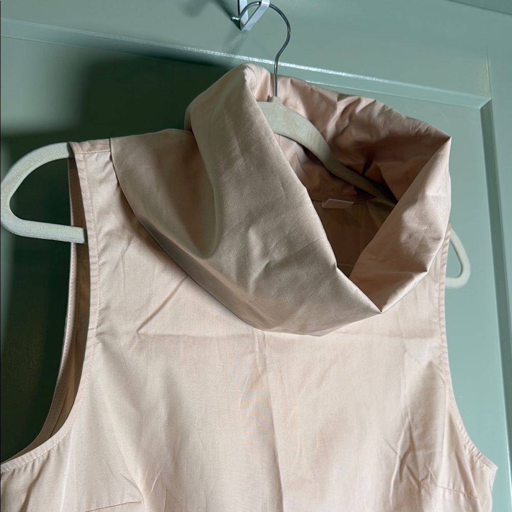 Elegant Cream Sleeveless Blouse - Picture 8 of 8